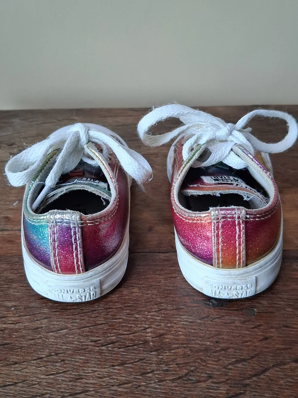 Converse - Low Toddler Rainbow Glitter Sneakers; Size 6